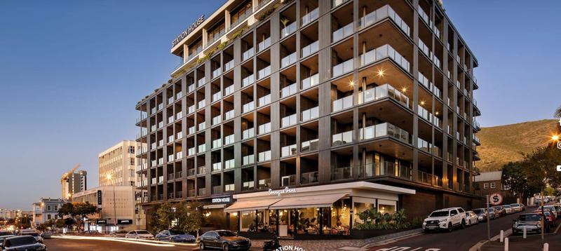 2 Bedroom Property for Sale in Sea Point Western Cape